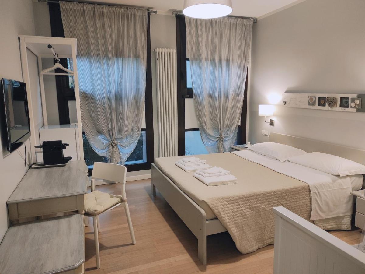 Bed In Bo Saragozza Hotel Bologna Exterior photo